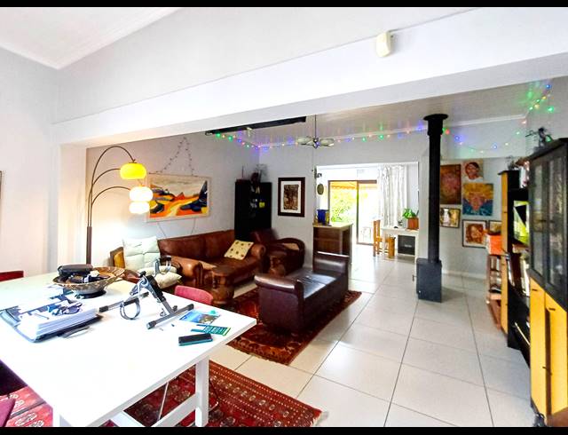 3 BEDROOM FREEHOLD FOR SALE IN KLEINMOND CENTRAL